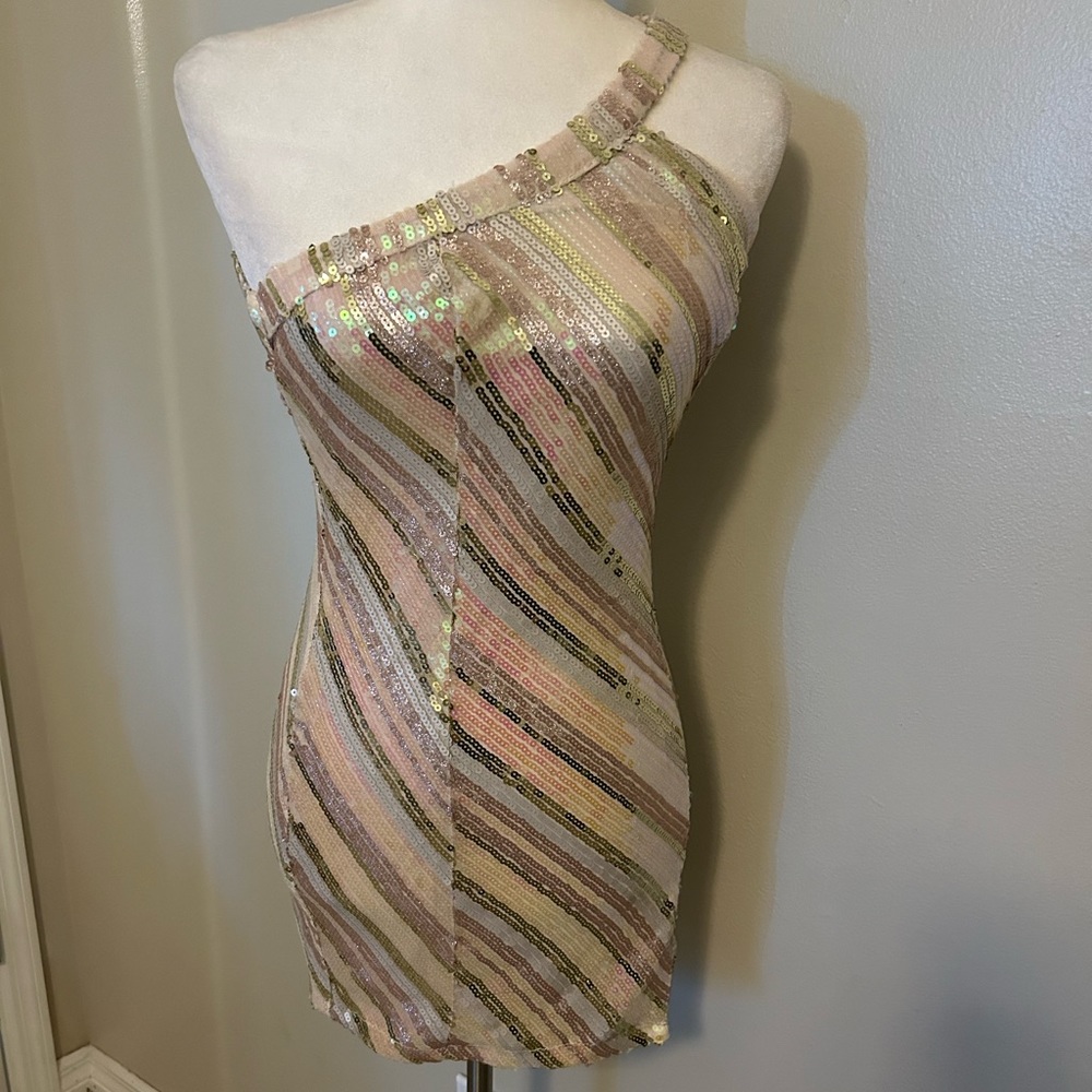 Superdown/Revolve Size Sm Asymmetrical Mini Dress